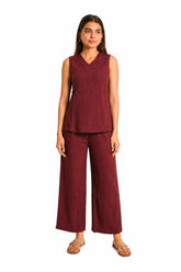 Women Viscose Sleeve Less Cord Set