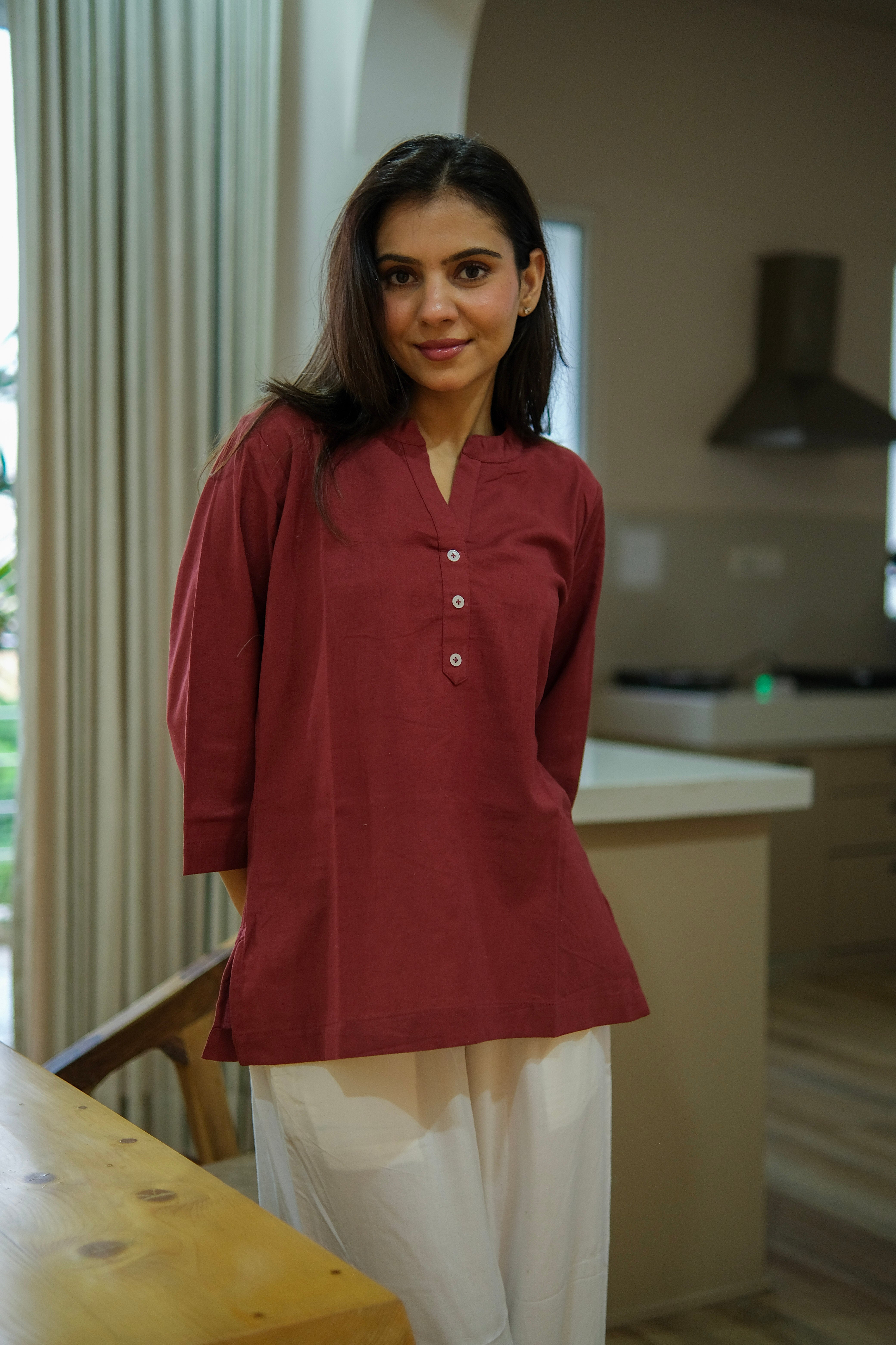 Women Airy Linen Short Kurta