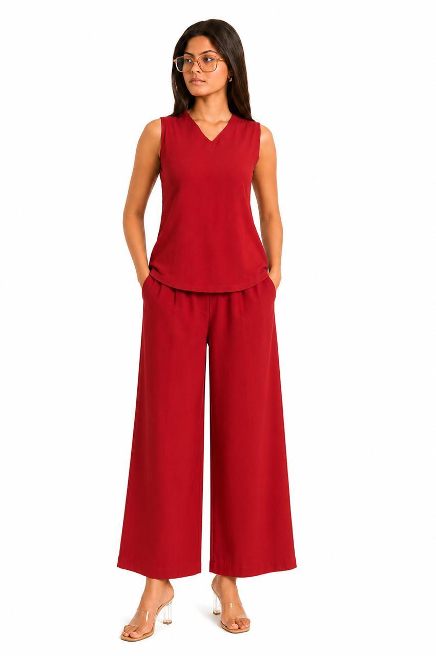 Women Viscose Sleeve Less Cord Set